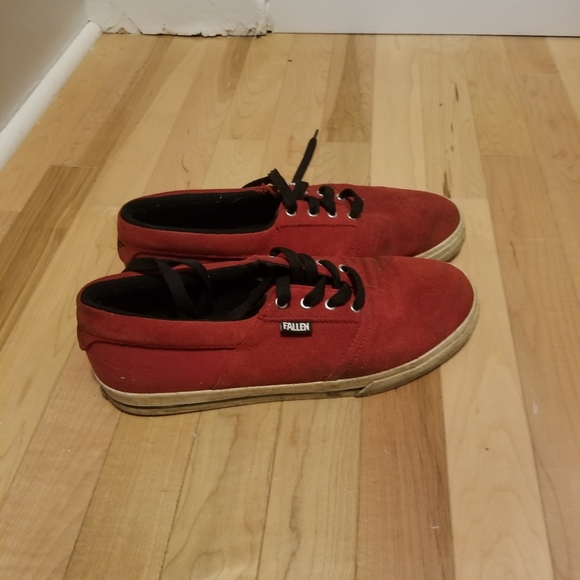 Fallen men shoes - Picture 3 of 3